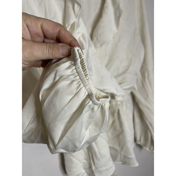 Max Studio Women's Large Long Sleeve Wrap Ruffle Front Top Blouse Off White - Picture 3 of 6